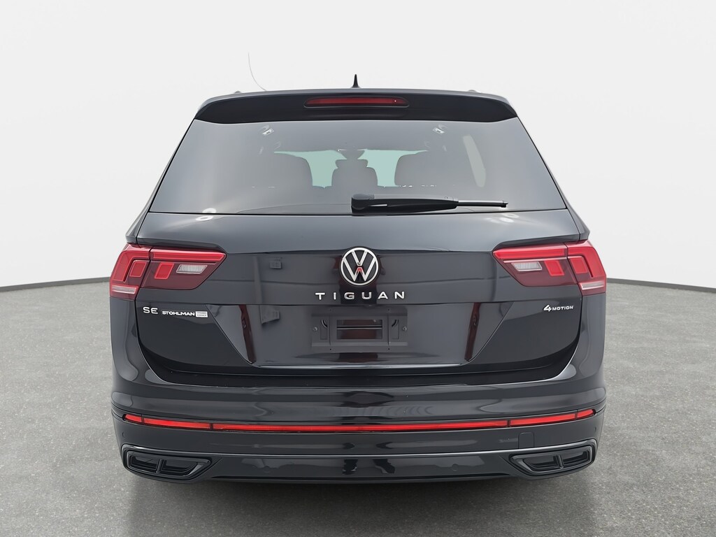 Certified 2022 Volkswagen Tiguan SE R-Line Black 2.0T SE R-Line Black 4MOTION