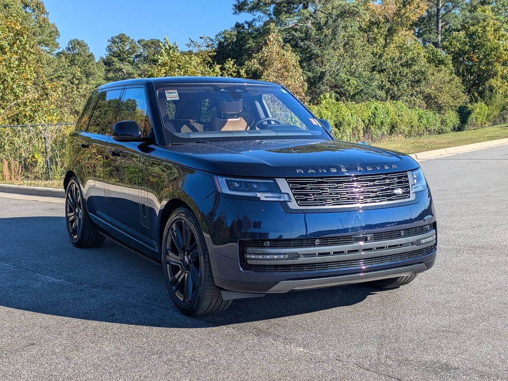 Certified 2023 Land Rover Range Rover SE P400 SE SWB