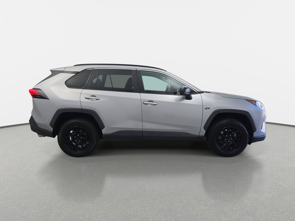 Used 2021 Toyota RAV4 LE LE AWD