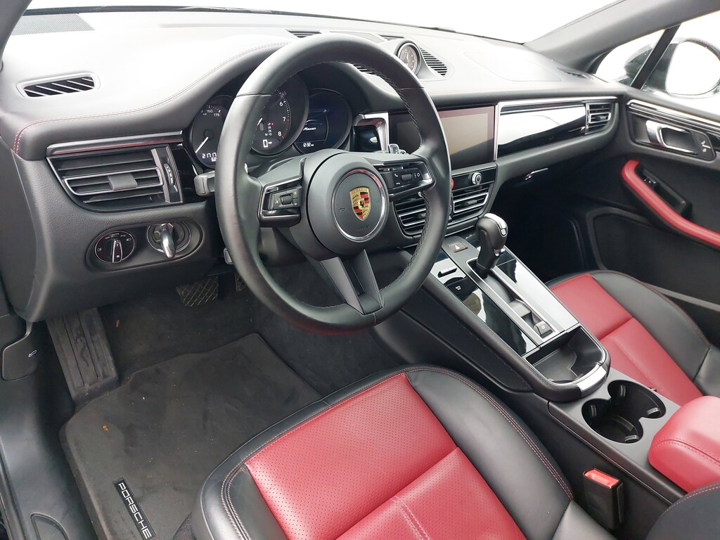 Certified 2024 Porsche Macan  AWD