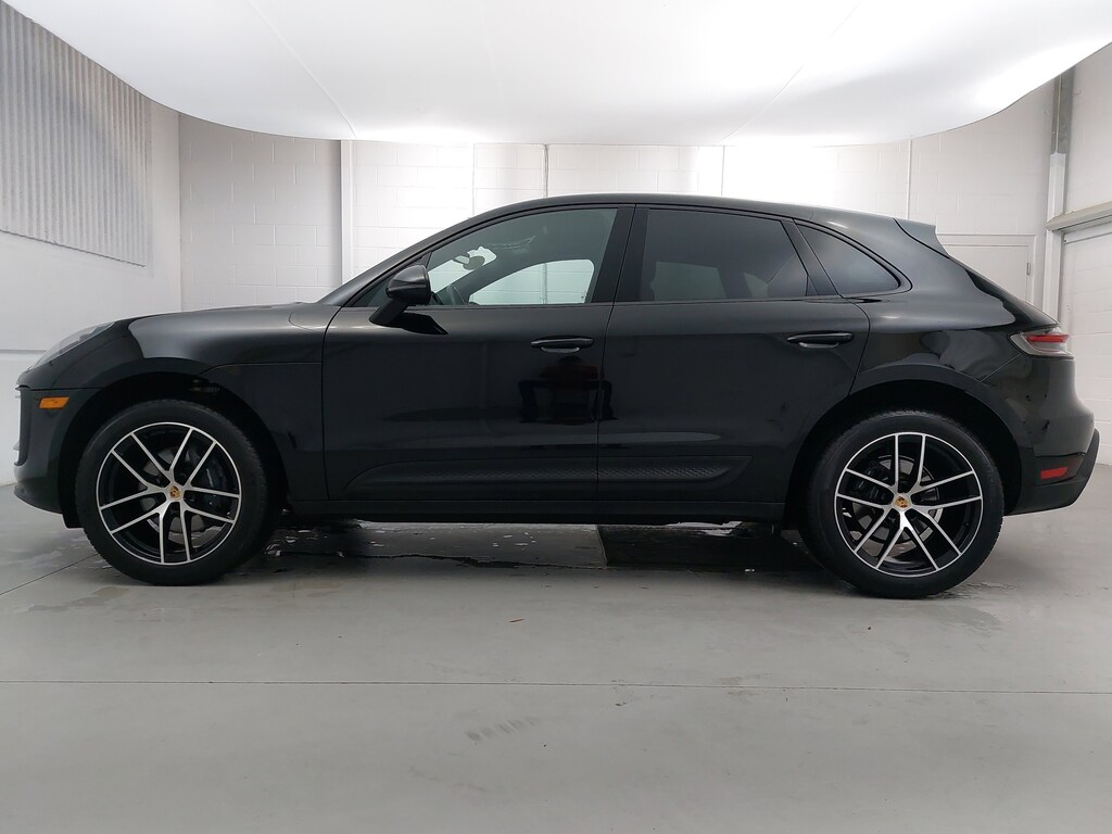 Certified 2024 Porsche Macan  AWD