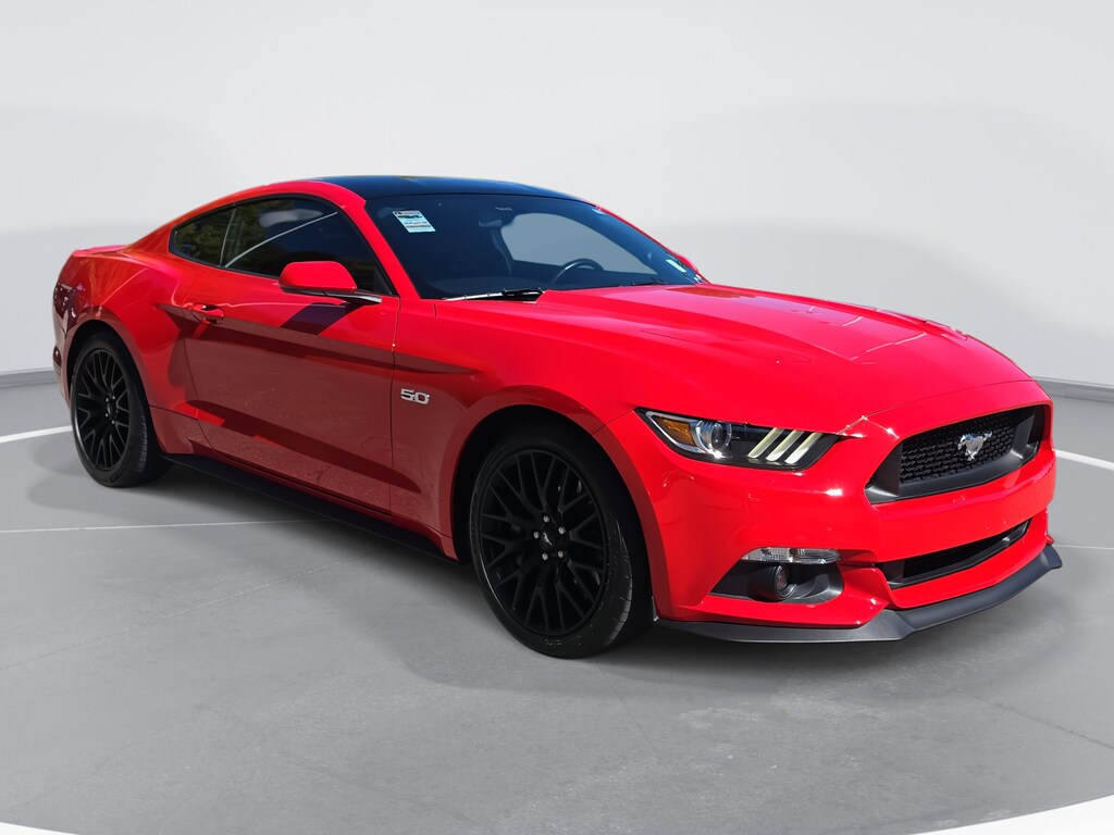 Used 2017 Ford Mustang GT GT Fastback
