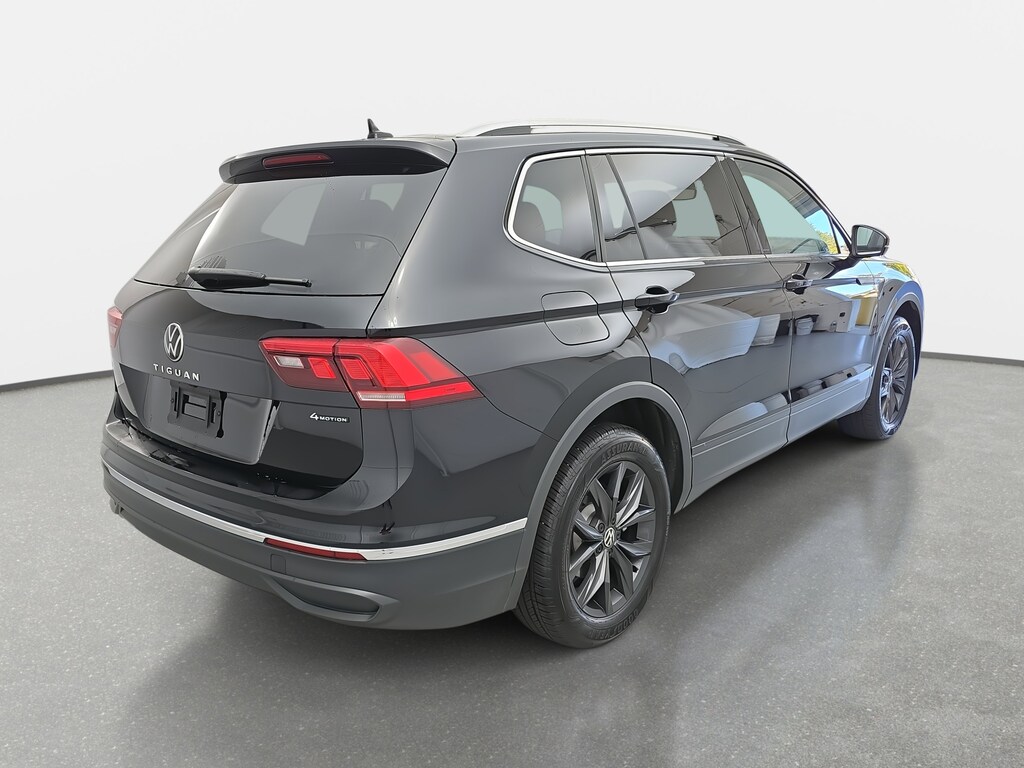 Certified 2024 Volkswagen Tiguan SE 2.0T SE 4MOTION