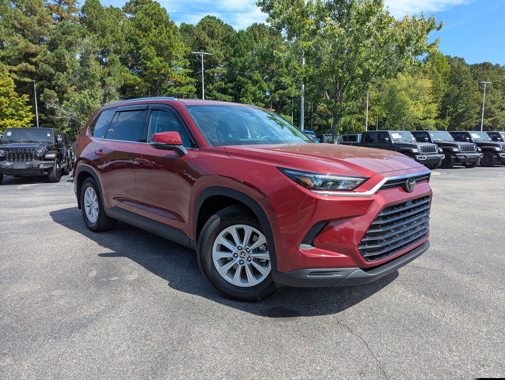 Used 2024 Toyota Grand Highlander Hybrid XLE Hybrid XLE FWD