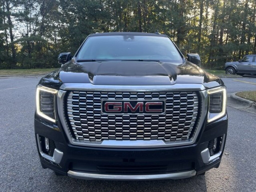 Used 2024 GMC Yukon Denali 4WD  Denali