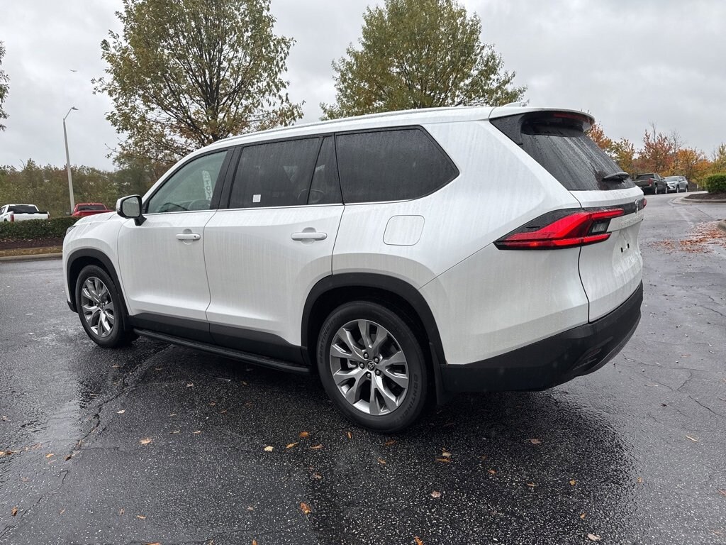 Used 2024 Toyota Grand Highlander Limited Limited FWD