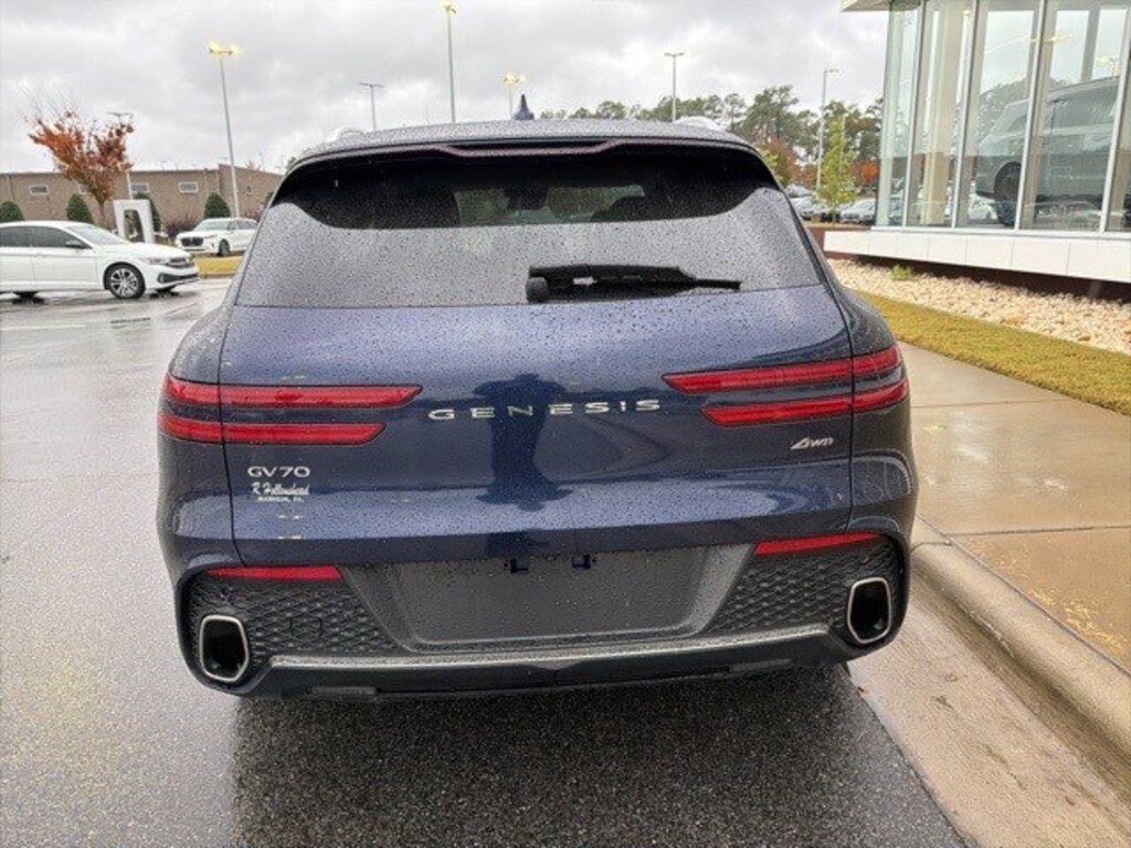 Used 2024 Genesis GV70 2.5T 2.5T AWD