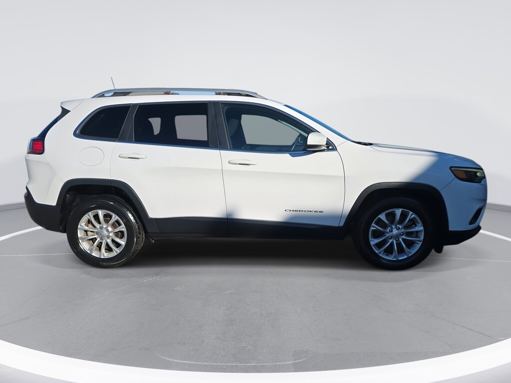 Used 2019 Jeep Cherokee Latitude Latitude FWD