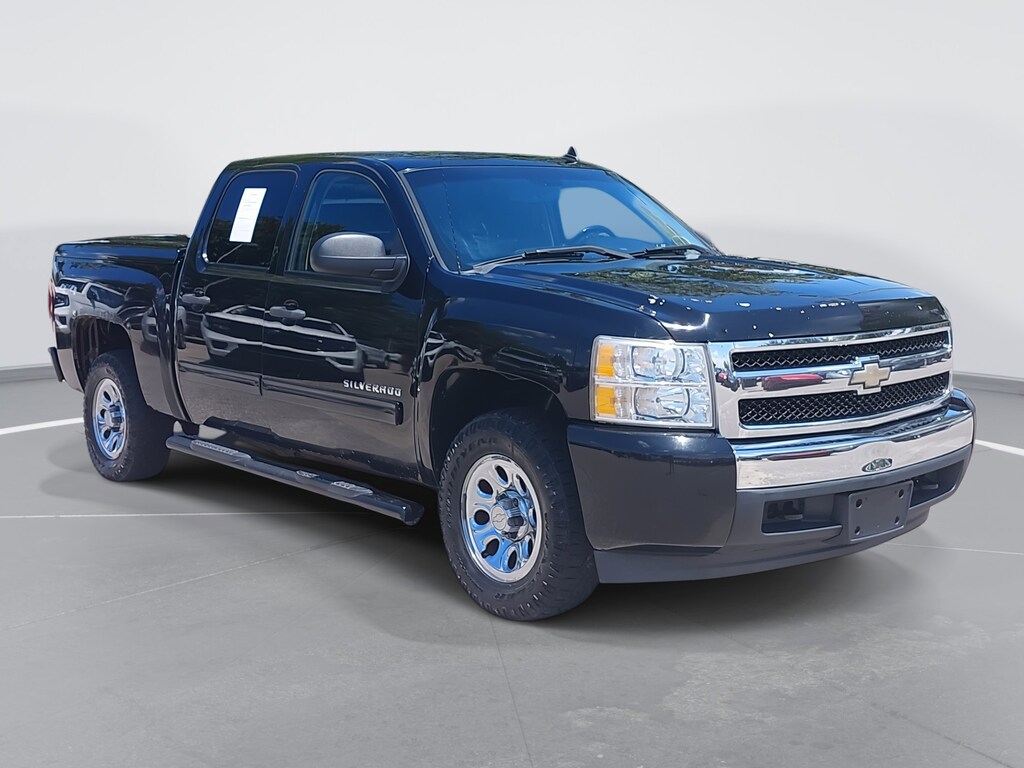 Used 2010 Chevrolet Silverado 1500 LT 4WD Crew Cab 143.5 LT