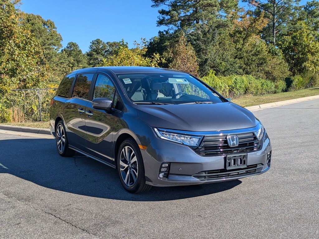 Used 2023 Honda Odyssey Touring Touring Auto