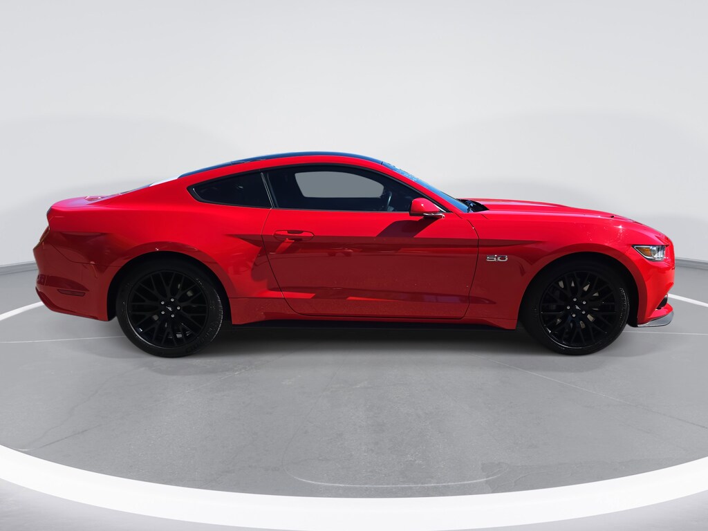Used 2017 Ford Mustang GT GT Fastback