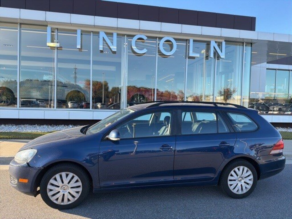 Used 2013 Volkswagen Jetta Sportwagen 2.5L S