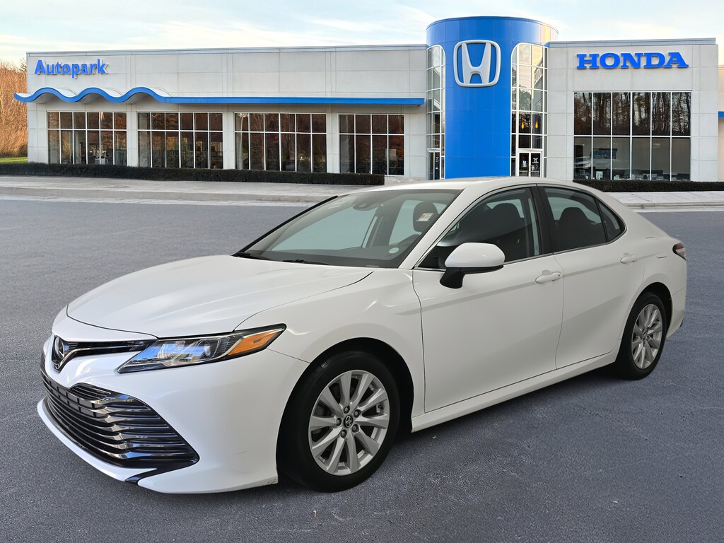Used 2019 Toyota Camry LE LE Auto