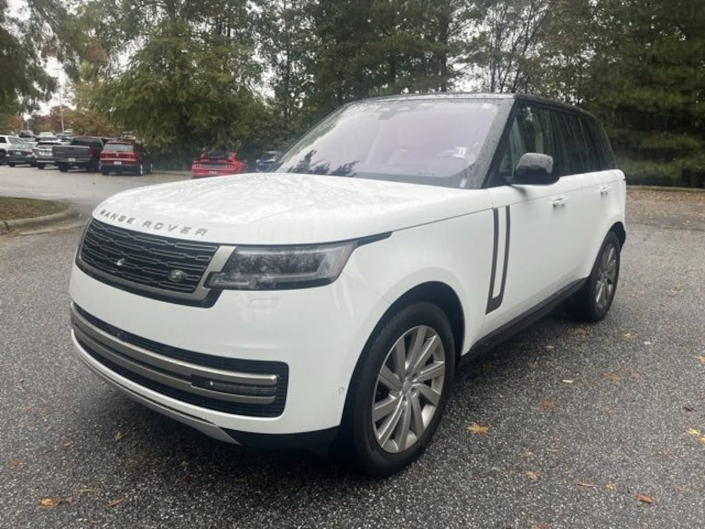 Certified 2023 Land Rover Range Rover SE P400 SE SWB