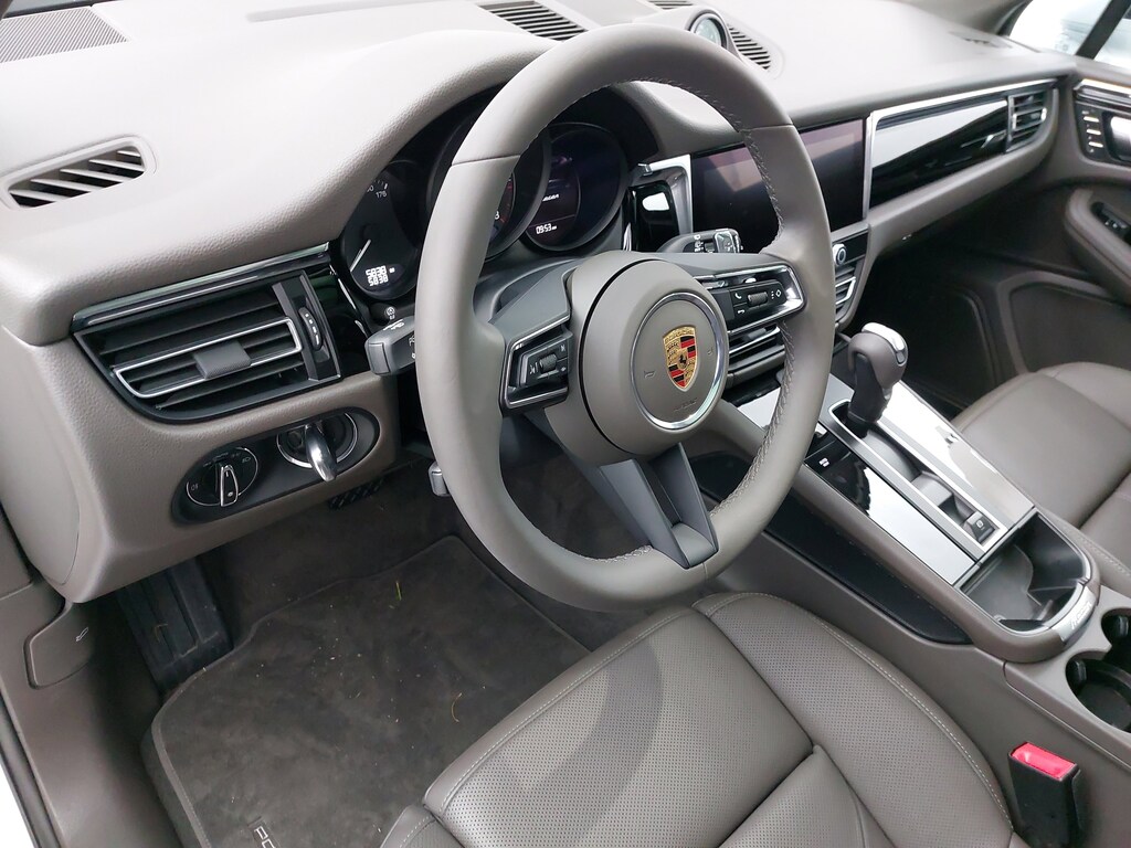 Certified 2025 Porsche Macan  AWD