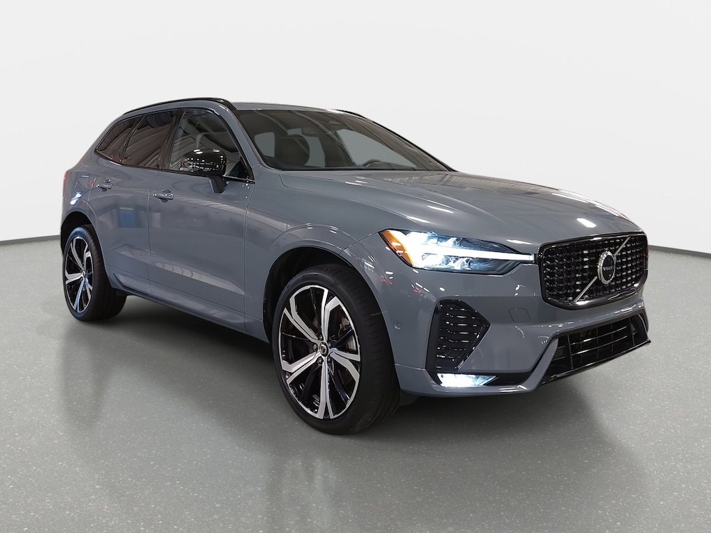 Used 2022 Volvo XC60 R-Design B6 AWD R-Design