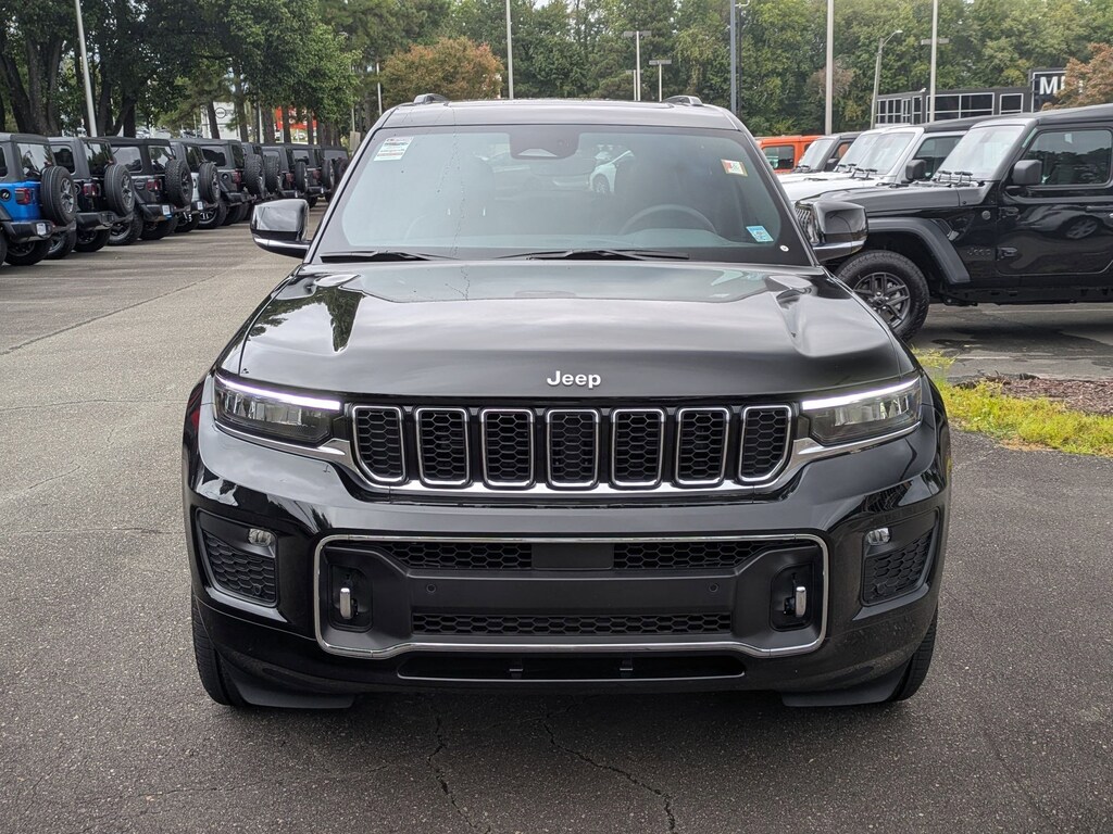 Used 2025 Jeep Grand Cherokee L Overland Overland 4x4