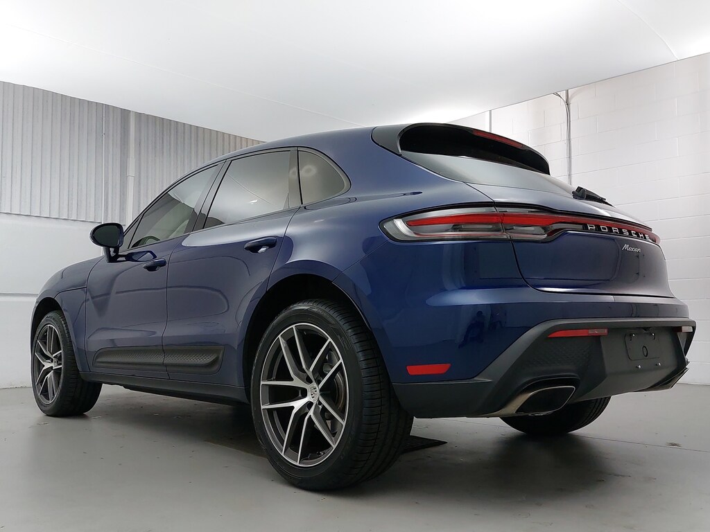 Certified 2024 Porsche Macan  AWD