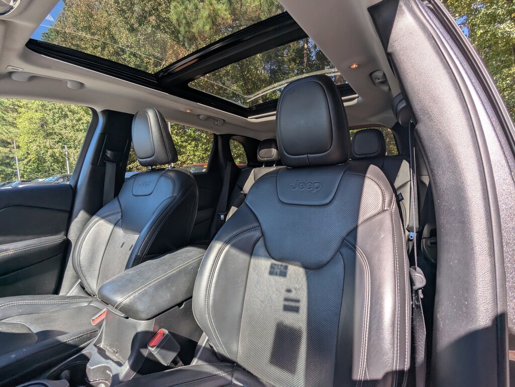 Used 2019 Jeep Cherokee Limited Limited FWD