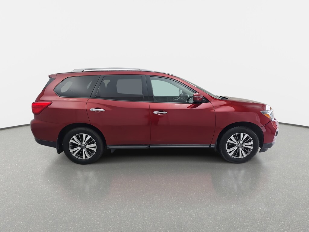 Used 2019 Nissan Pathfinder SV FWD SV