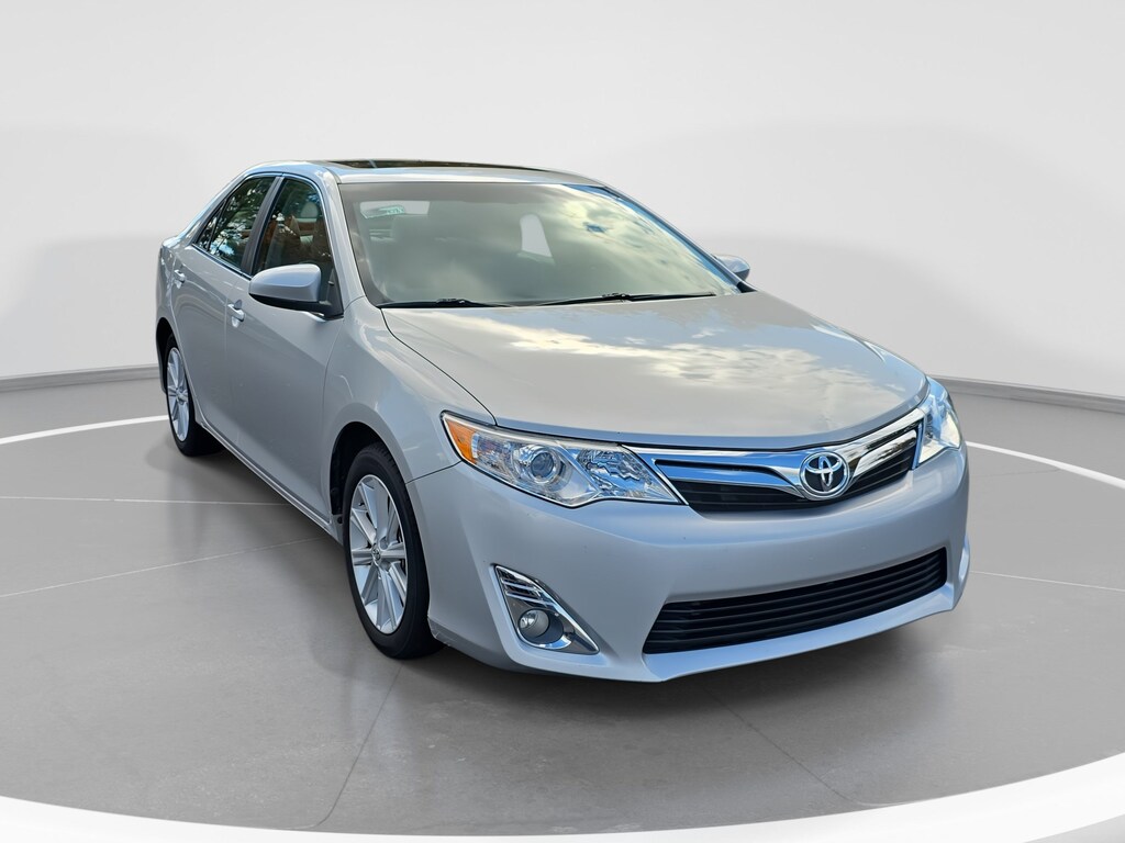 Used 2013 Toyota Camry XLE Sedan