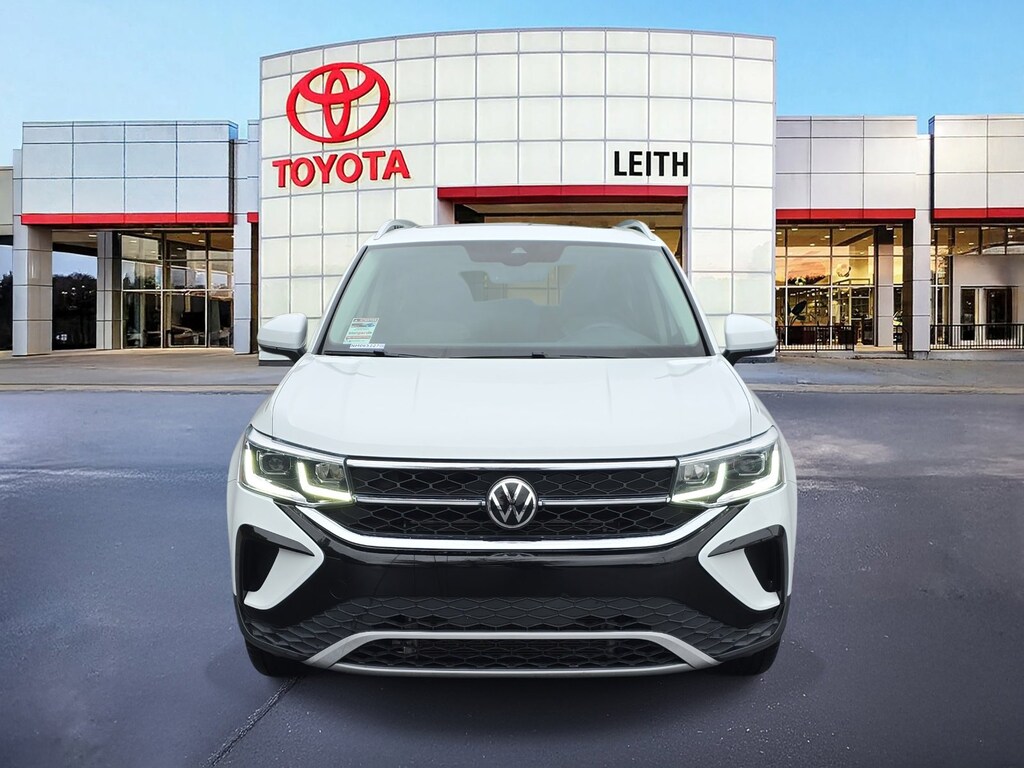 Used 2022 Volkswagen Taos SEL SEL 4MOTION