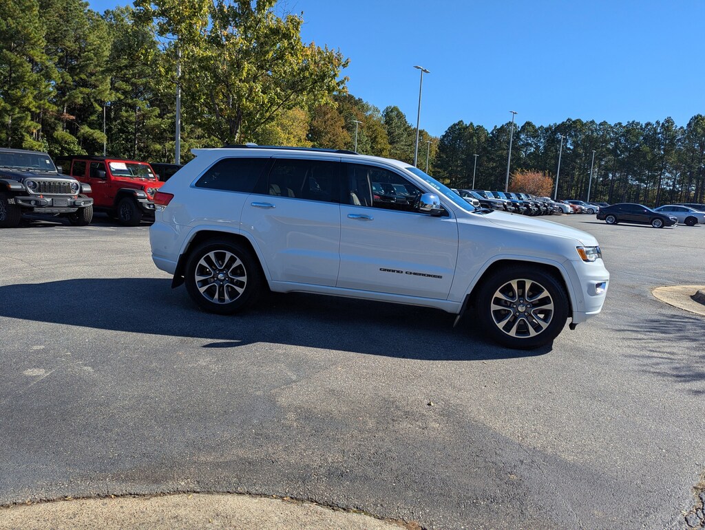 Used 2017 Jeep Grand Cherokee Overland Overland 4x4