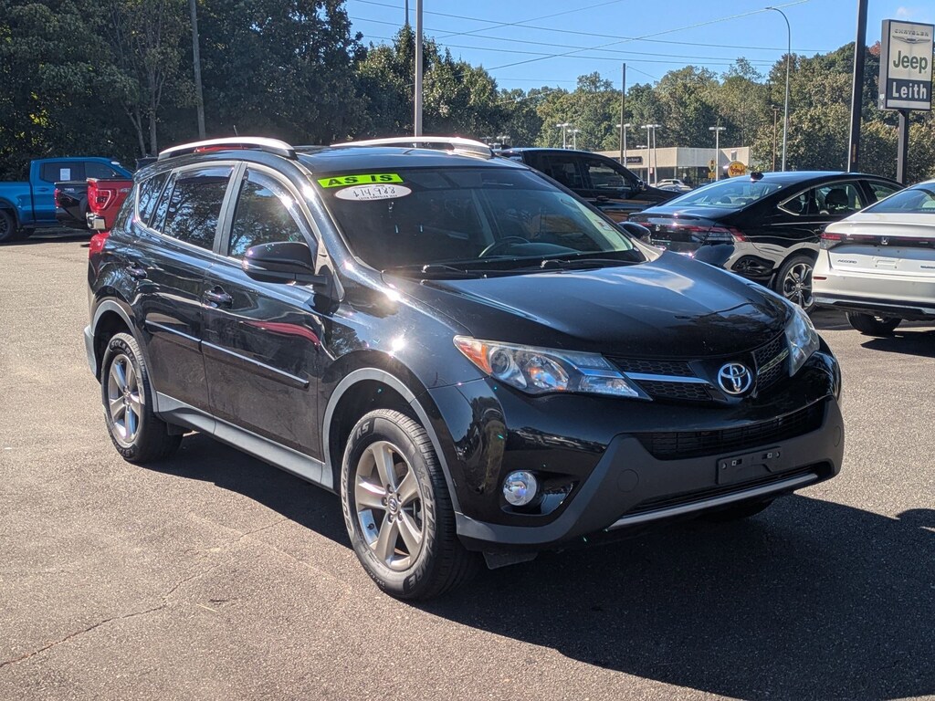 Used 2015 Toyota RAV4 XLE AWD  XLE