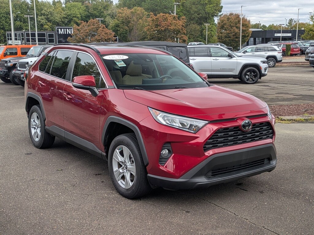 Used 2019 Toyota RAV4 XLE XLE FWD