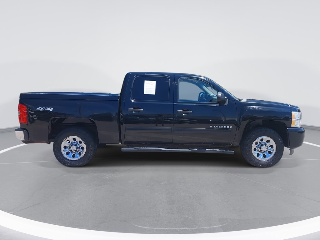 Used 2010 Chevrolet Silverado 1500 LT 4WD Crew Cab 143.5 LT