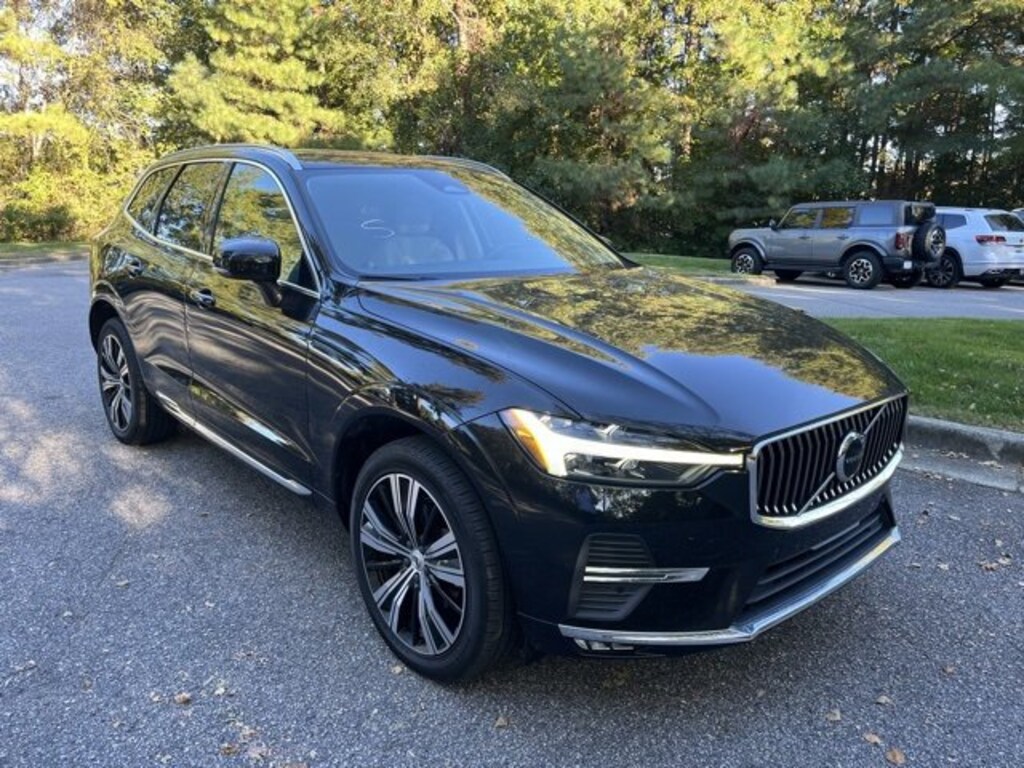 Used 2022 Volvo XC60 Inscription B5 FWD Inscription