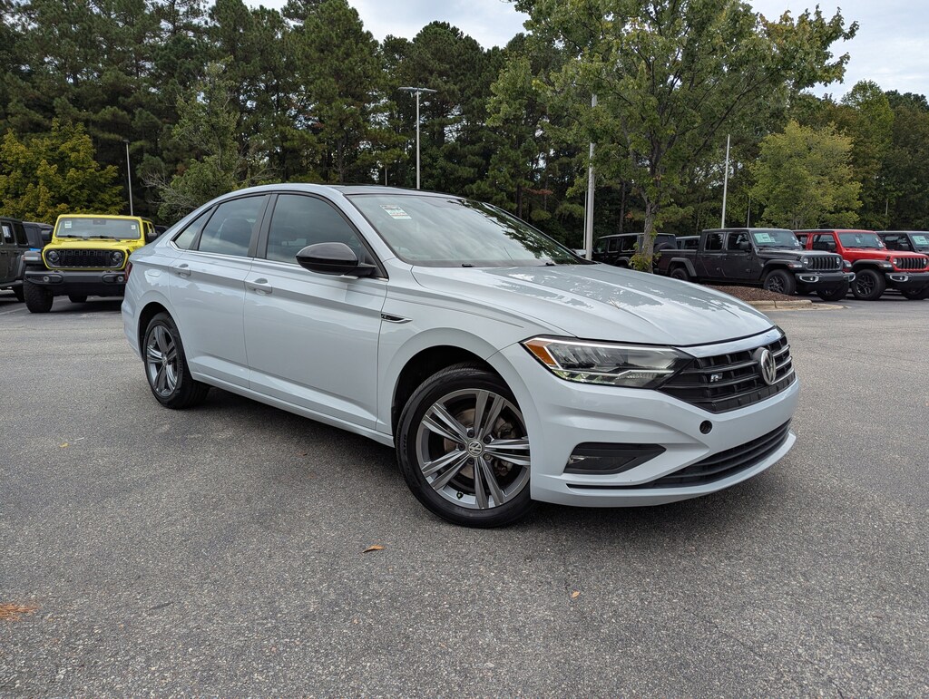 Used 2019 Volkswagen Jetta R-Line R-Line Auto w/SULEV