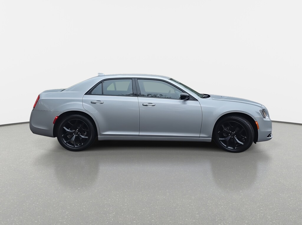 Used 2023 Chrysler 300 Touring Touring RWD