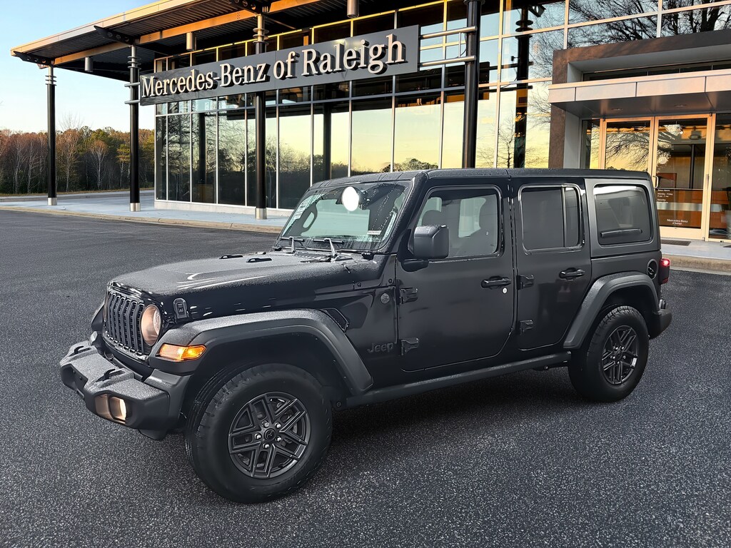 Used 2024 Jeep Wrangler Sport S Sport S  4x4