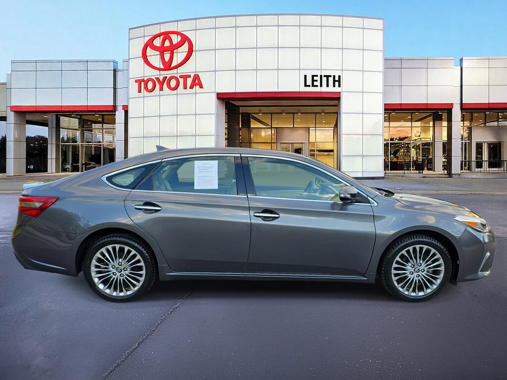 Used 2018 Toyota Avalon Limited Limited