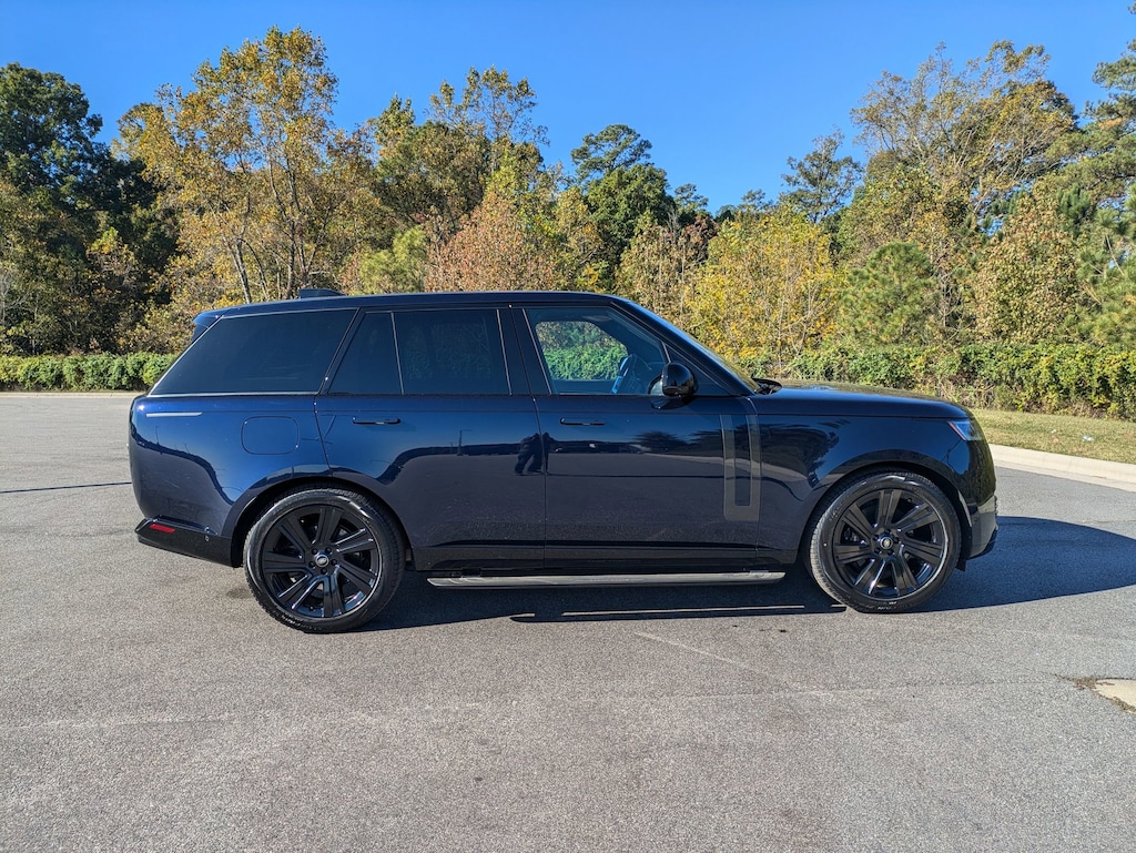 Certified 2023 Land Rover Range Rover SE P400 SE SWB