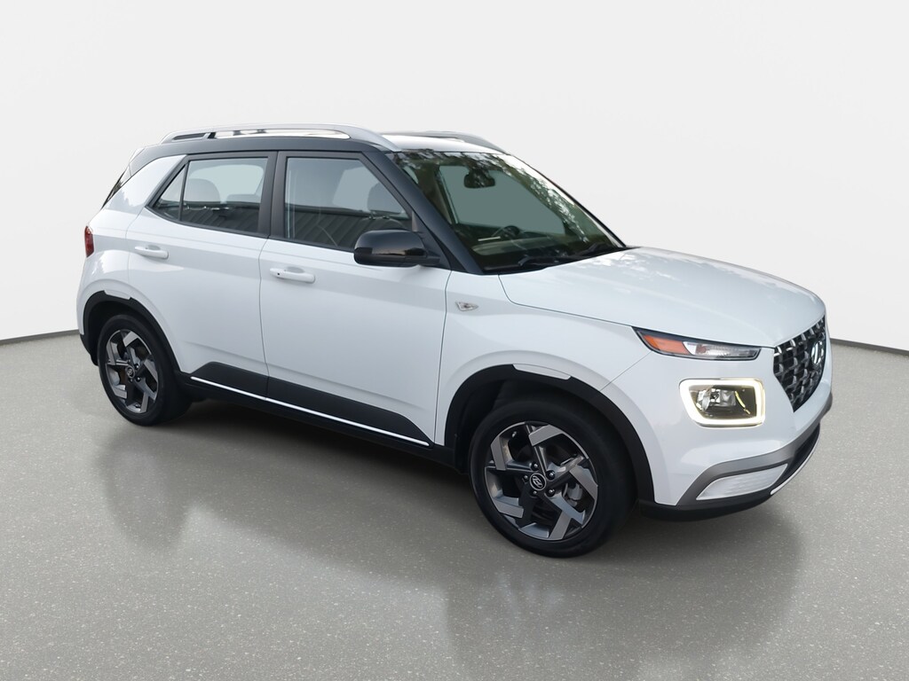 Used 2022 Hyundai Venue Limited Limited IVT