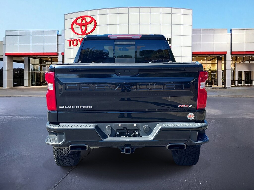 Used 2019 Chevrolet Silverado 1500 RST 4WD Crew Cab 147 RST