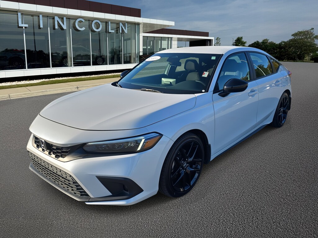 Used 2024 Honda Civic Hatchback Sport Sport CVT