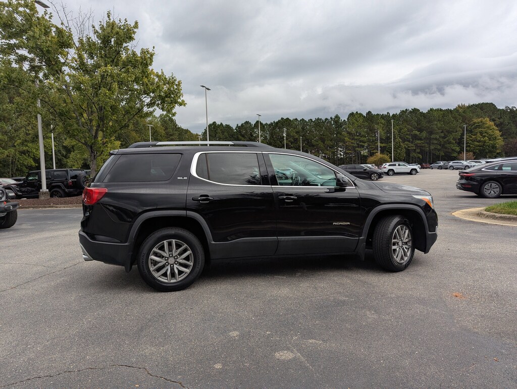 Used 2018 GMC Acadia SLE AWD  SLE w/SLE-2