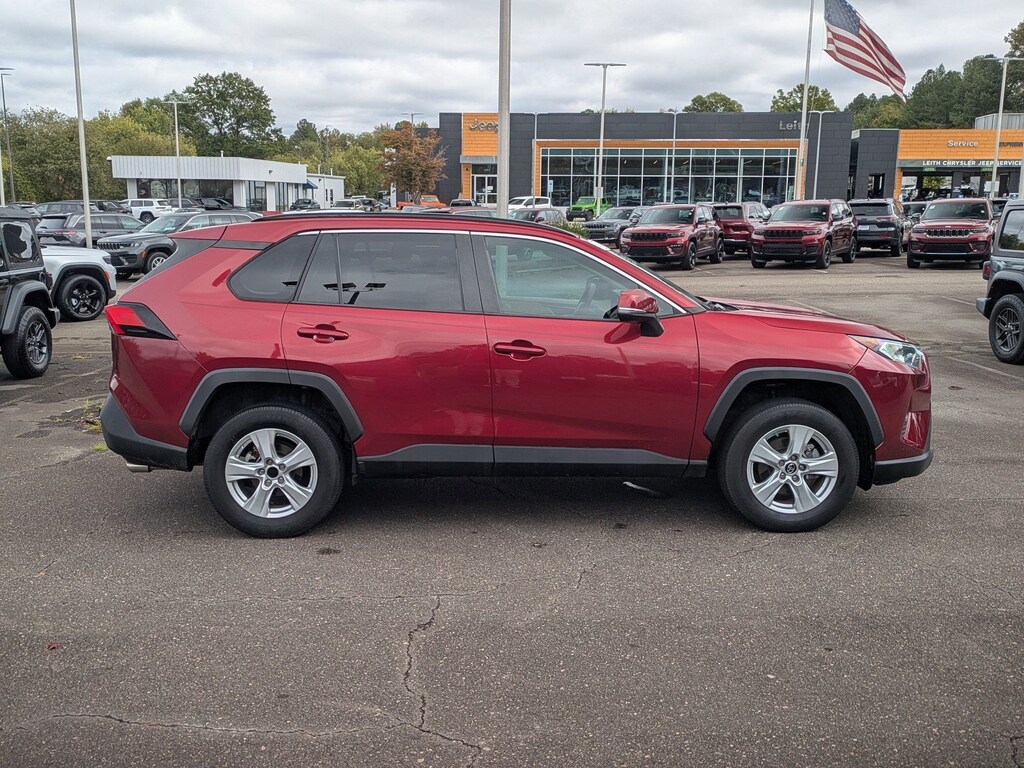 Used 2019 Toyota RAV4 XLE XLE FWD