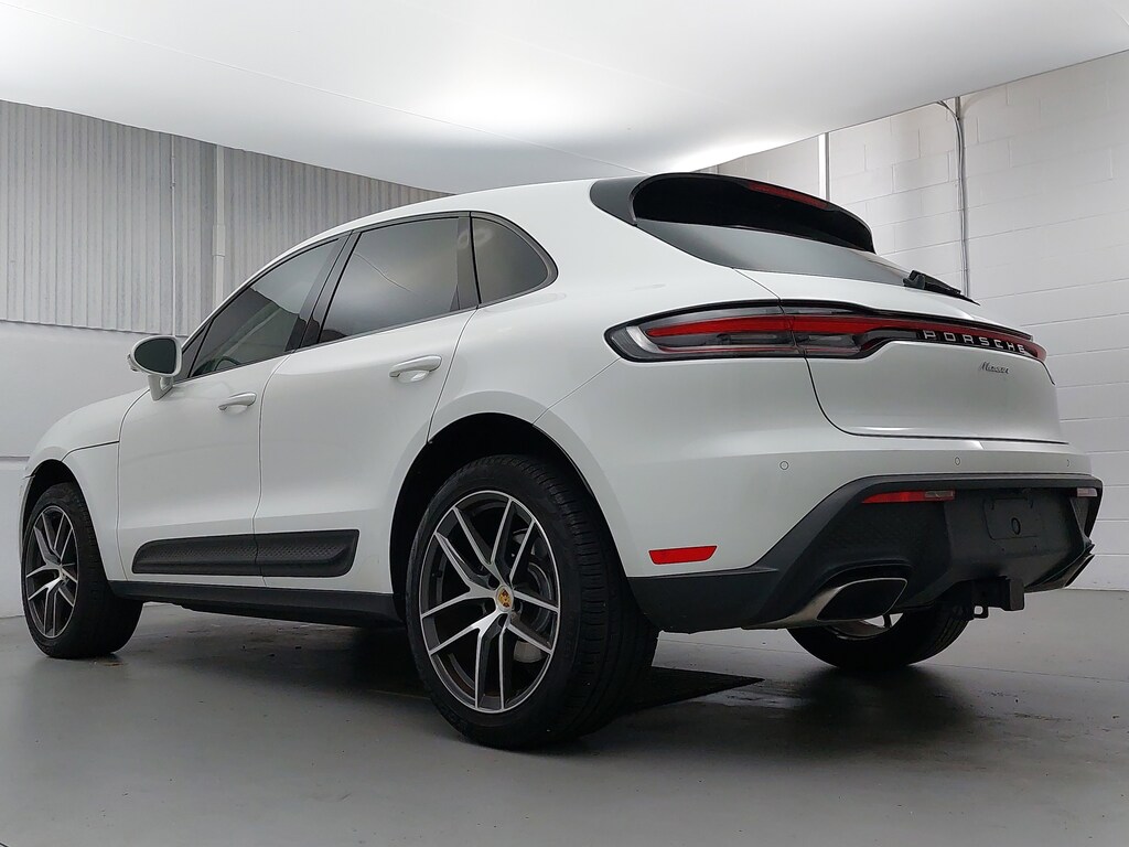 Certified 2024 Porsche Macan  AWD