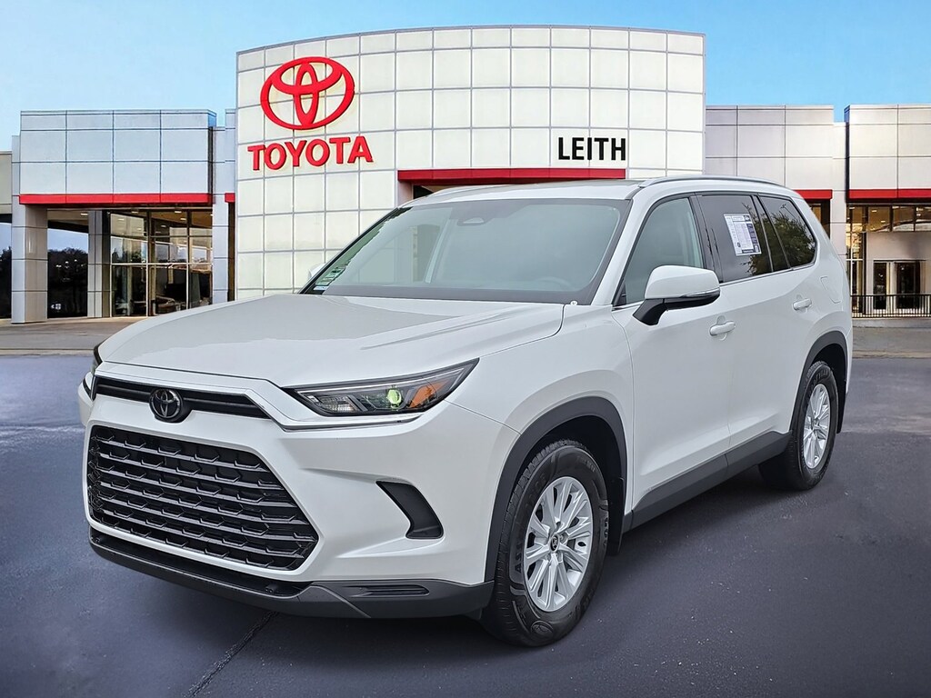 Used 2025 Toyota Grand Highlander XLE XLE FWD