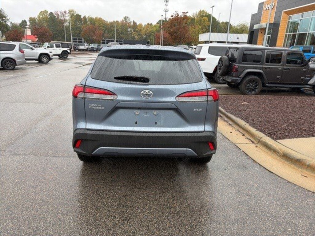 Used 2025 Toyota Corolla Cross XLE XLE 2WD