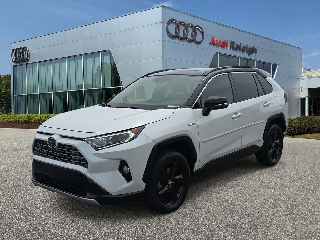 Used 2020 Toyota RAV4 Hybrid XSE