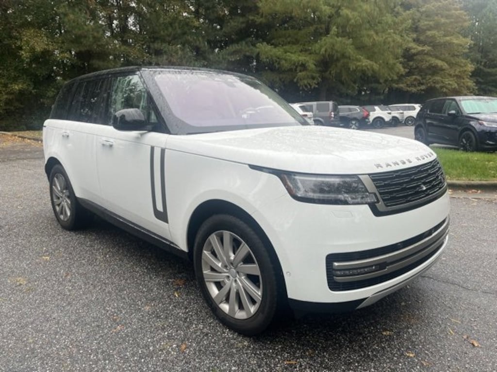 Certified 2023 Land Rover Range Rover SE P400 SE SWB