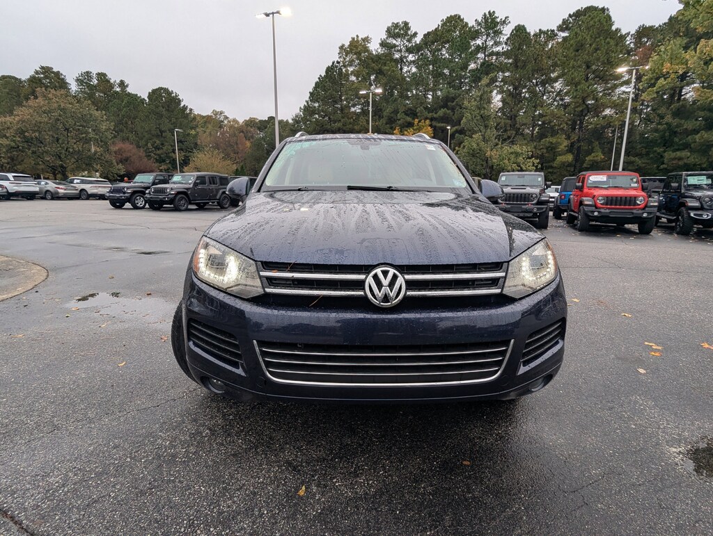 Used 2012 Volkswagen Touareg Lux VR6 Lux