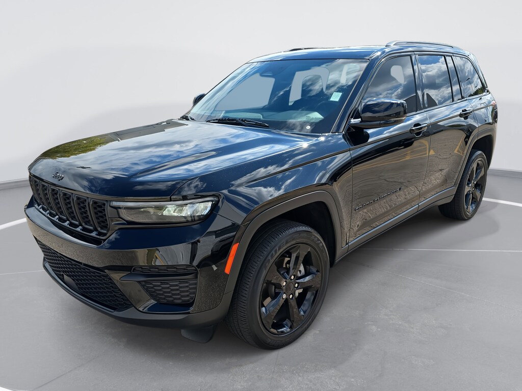 Used 2023 Jeep Grand Cherokee Altitude X Altitude X 4x4