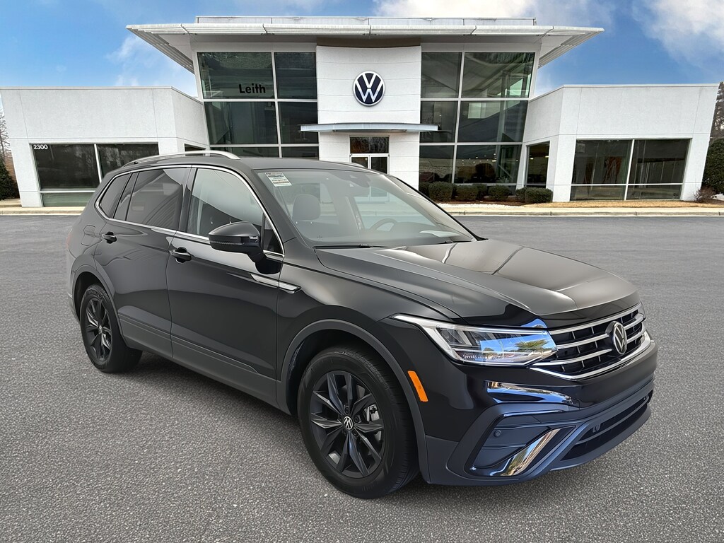 Certified 2024 Volkswagen Tiguan SE 2.0T SE 4MOTION