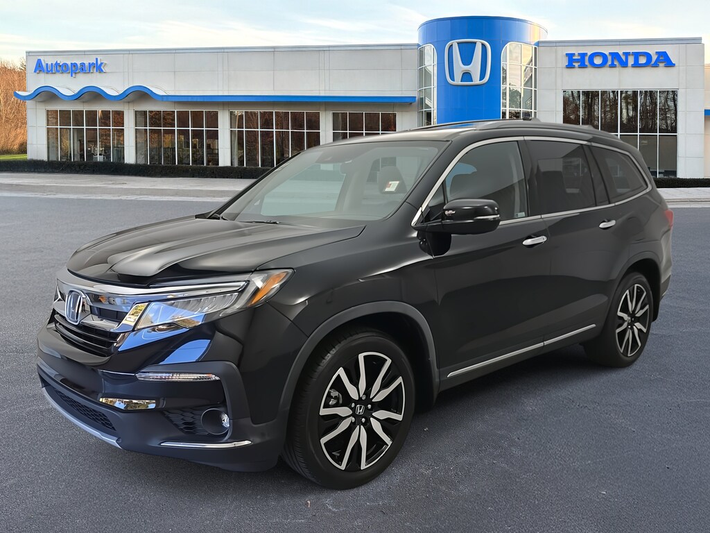 Certified 2022 Honda Pilot Touring 7-Passenger Touring 7-Passenger 2WD
